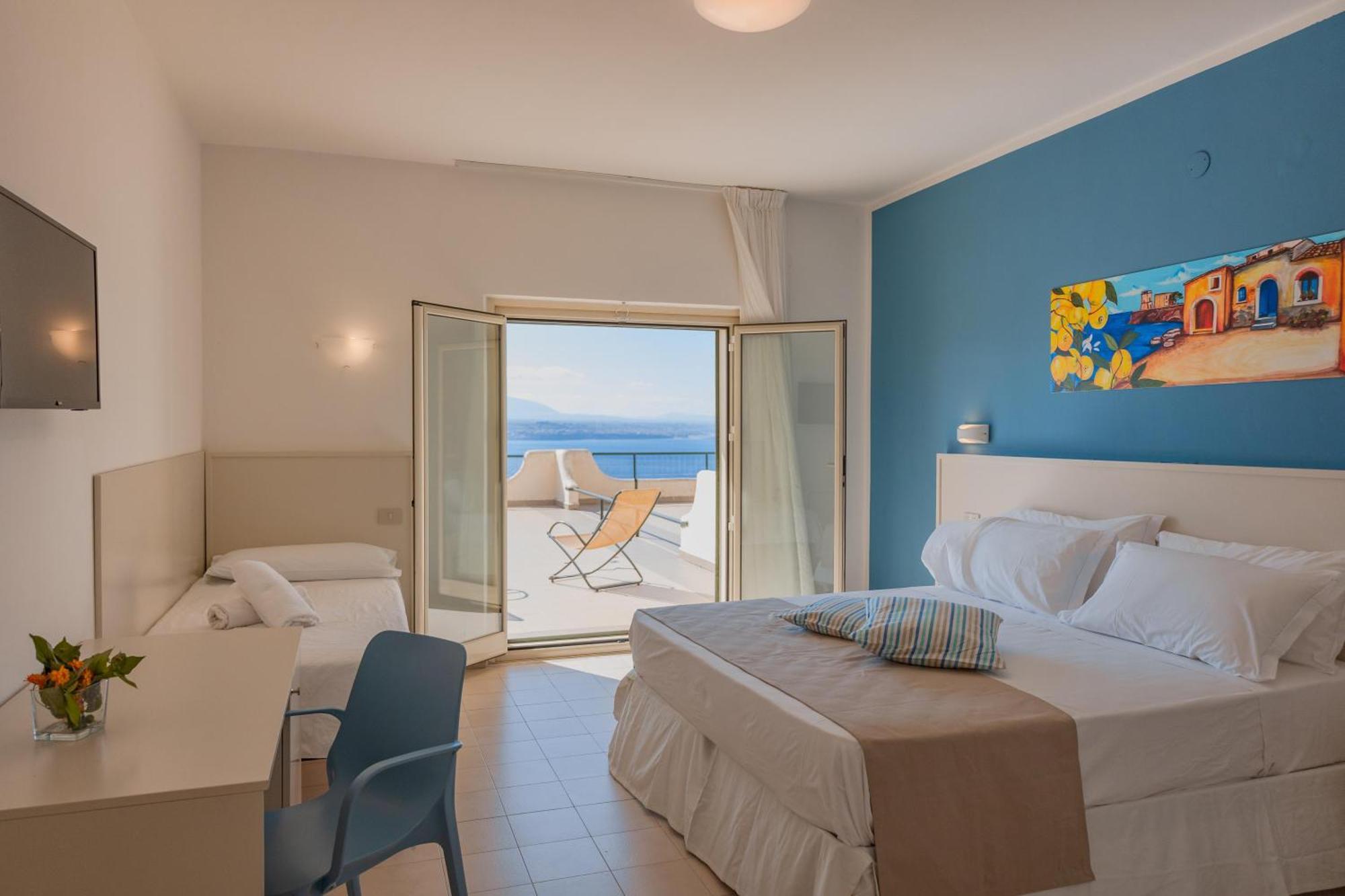 Cdshotels Terrasini - Citta Del Mare Exterior photo