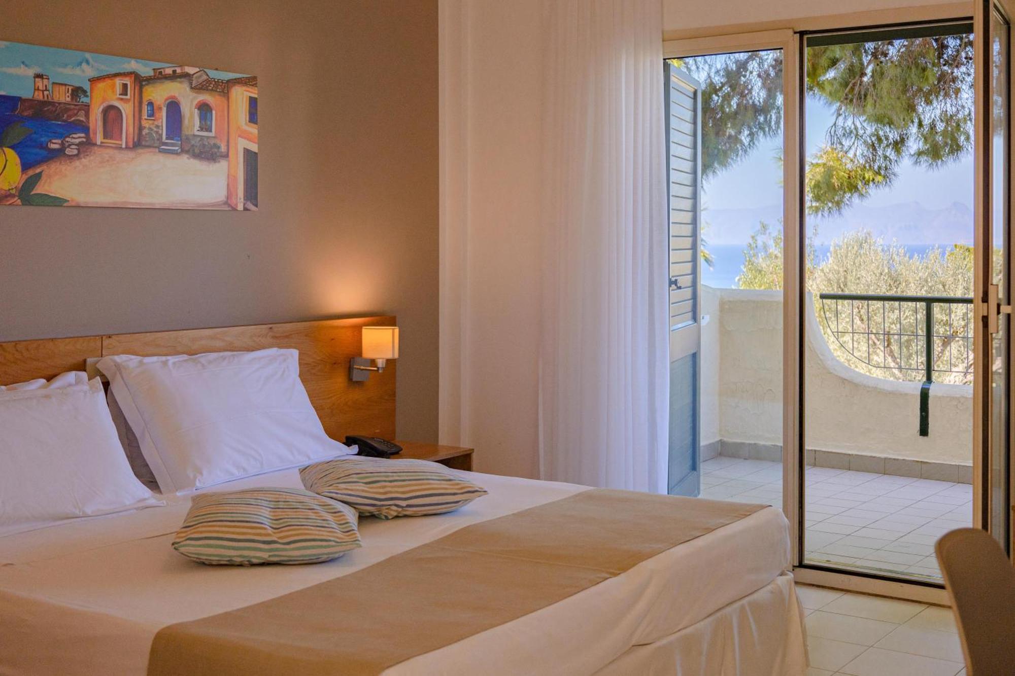 Cdshotels Terrasini - Citta Del Mare Exterior photo